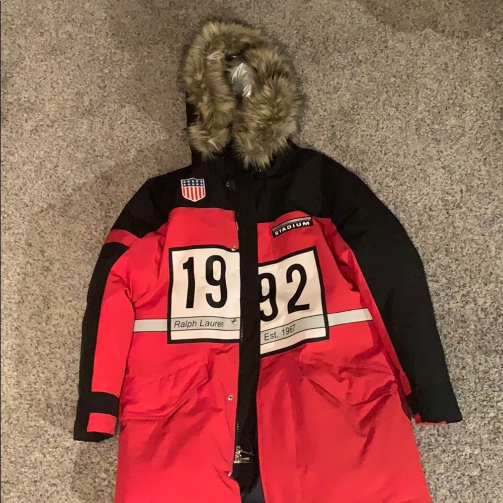 Winter stadium polo parka